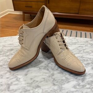 Angela Scott Women's Cream Oxford Shoes size 38